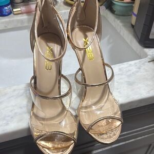 X2B shoes
